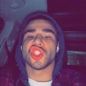 Meet your Posher, Hunter